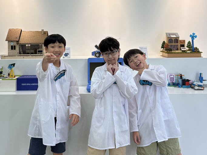 ??2. '2026 SW???? AI SW ?? ???'?? ??? ??? 'Team AURA'.png